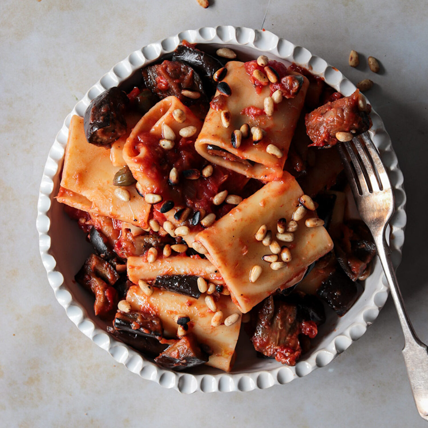 Spicy aubergine pasta