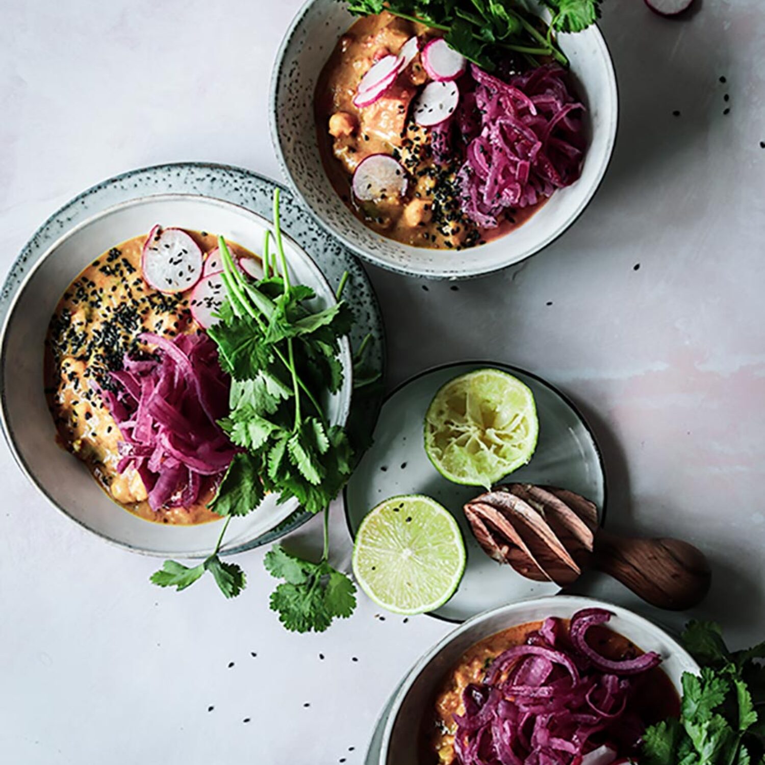 Creamy sweet potato & chickpea curry