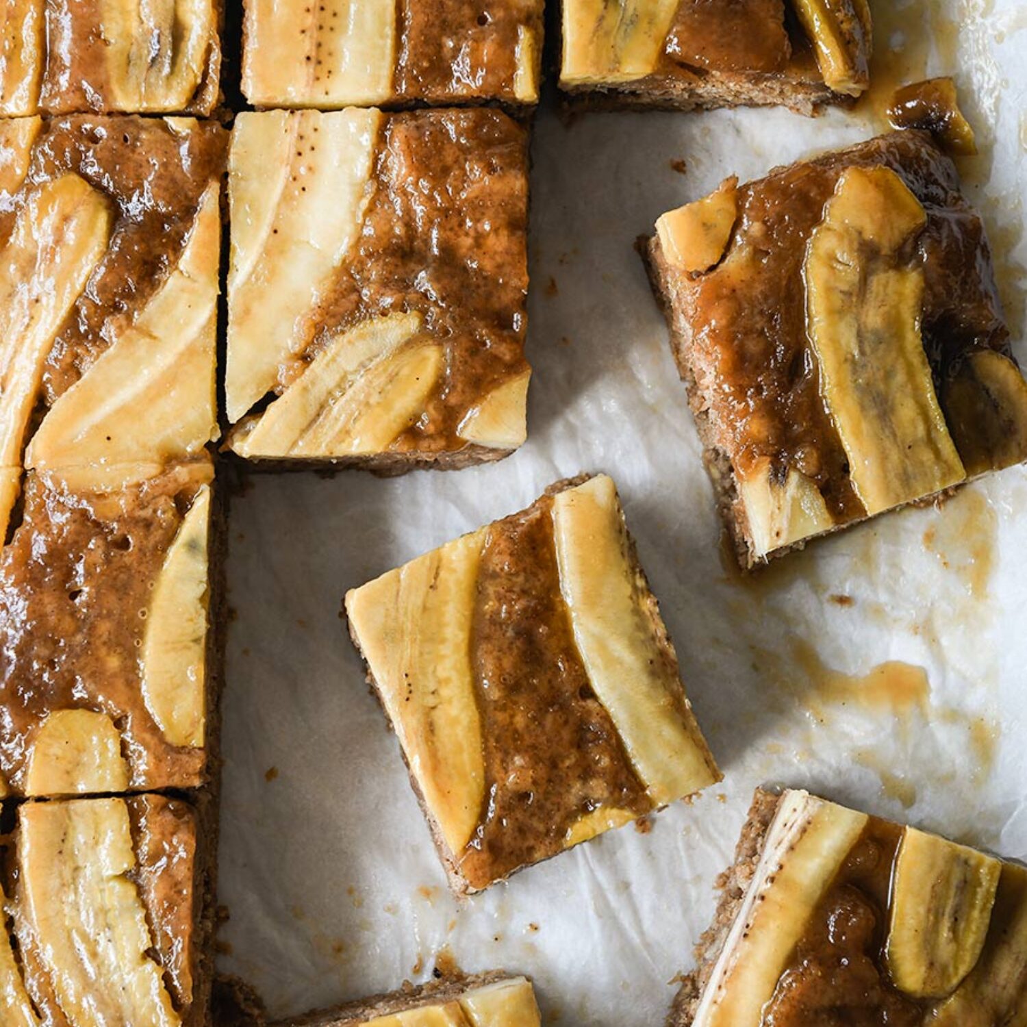 Upside-Down Salted Caramel Banana Cake